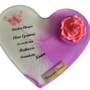 Cœur en époxy rose et blanc et bougie en forme de rose